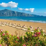 Garden Island Vila